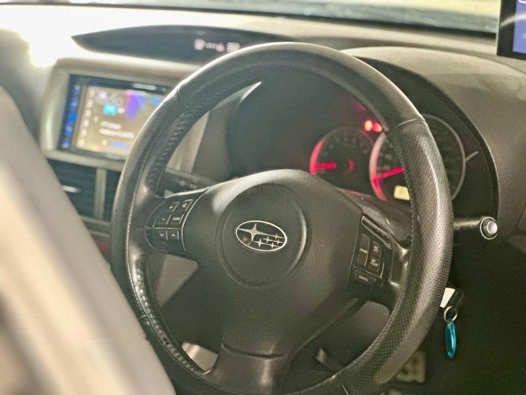 Subaru Impreza 4D 2.0A R-S (COE till 01/2030) photo 7