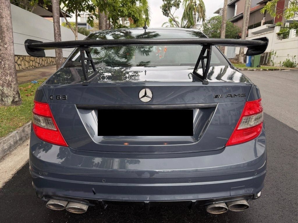 Mercedes-Benz C-Class C63 AMG (COE till 02/2030) photo 5