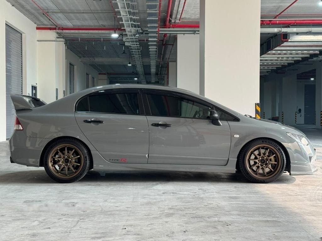 Honda Civic Type-R 2.0M (COE till 11/2027) photo 4