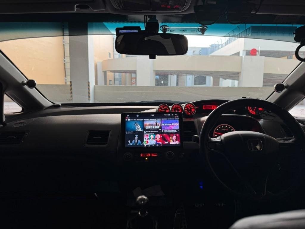 Honda Civic Type-R 2.0M (COE till 11/2027) photo 7