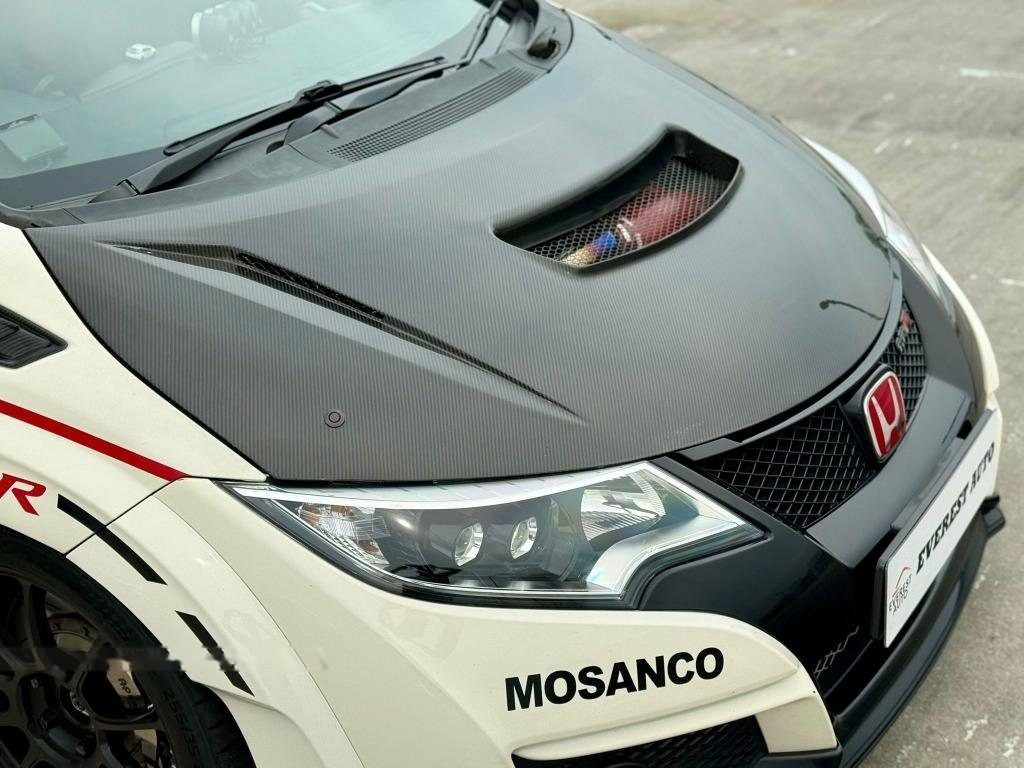 Honda Civic Type-R 2.0M VTEC Turbo GT (New 10-yr COE) photo 4
