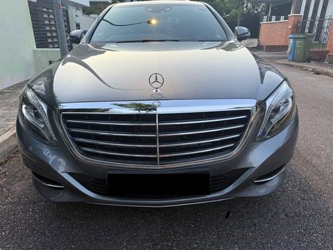 Mercedes-Benz S-Class S320L