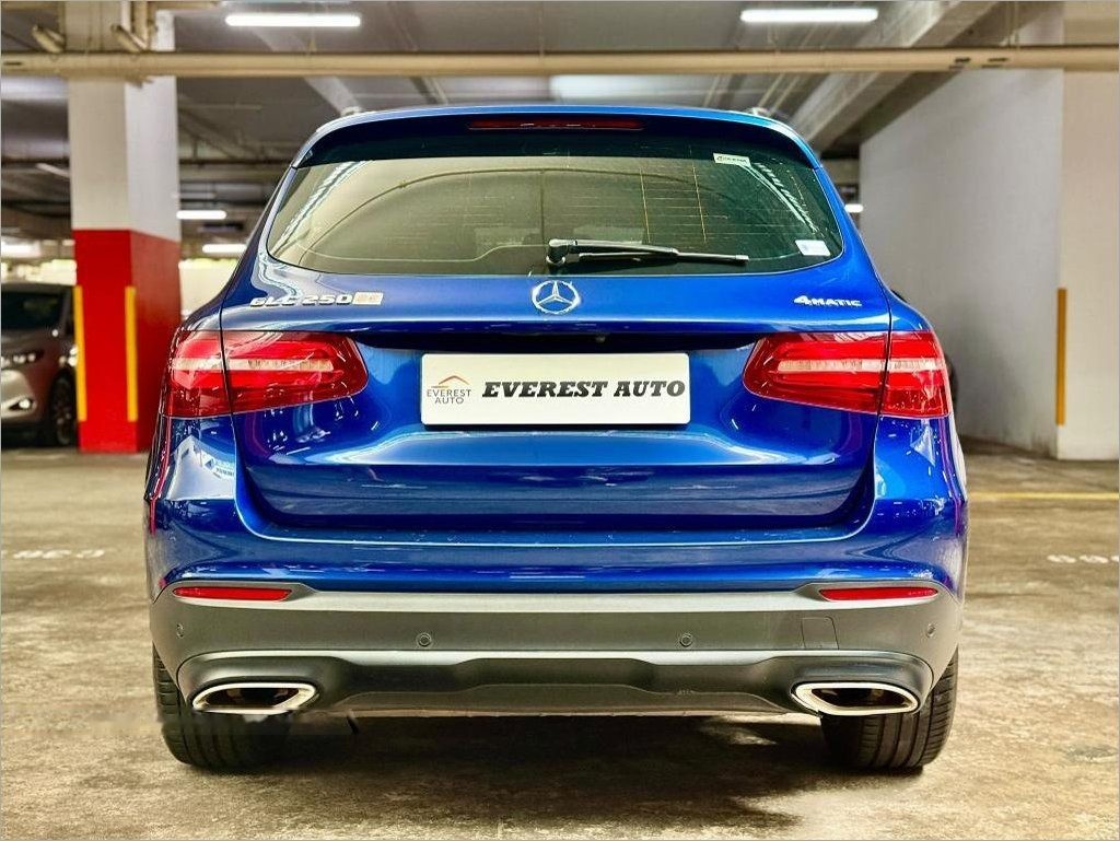Mercedes-Benz GLC-Class GLC250 4MATIC photo 3