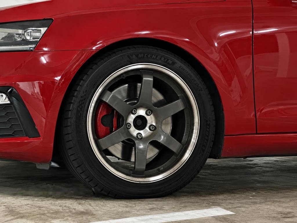 Skoda Octavia 2.0A TSI RS photo 6
