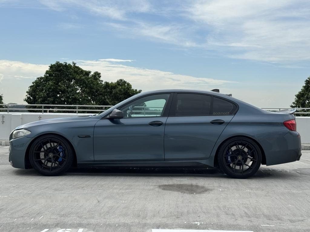 BMW 5 Series 535i Sunroof (COE till 04/2031) photo 4