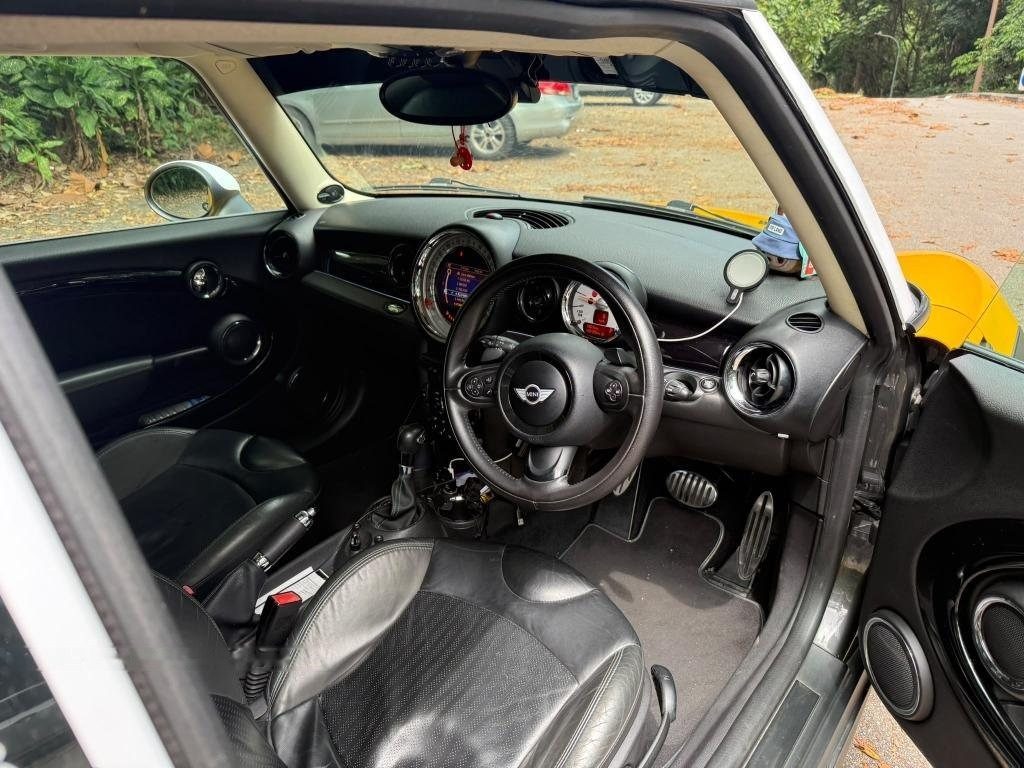 MINI Cooper S 1.6A Sunroof (COE till 04/2032) photo 7