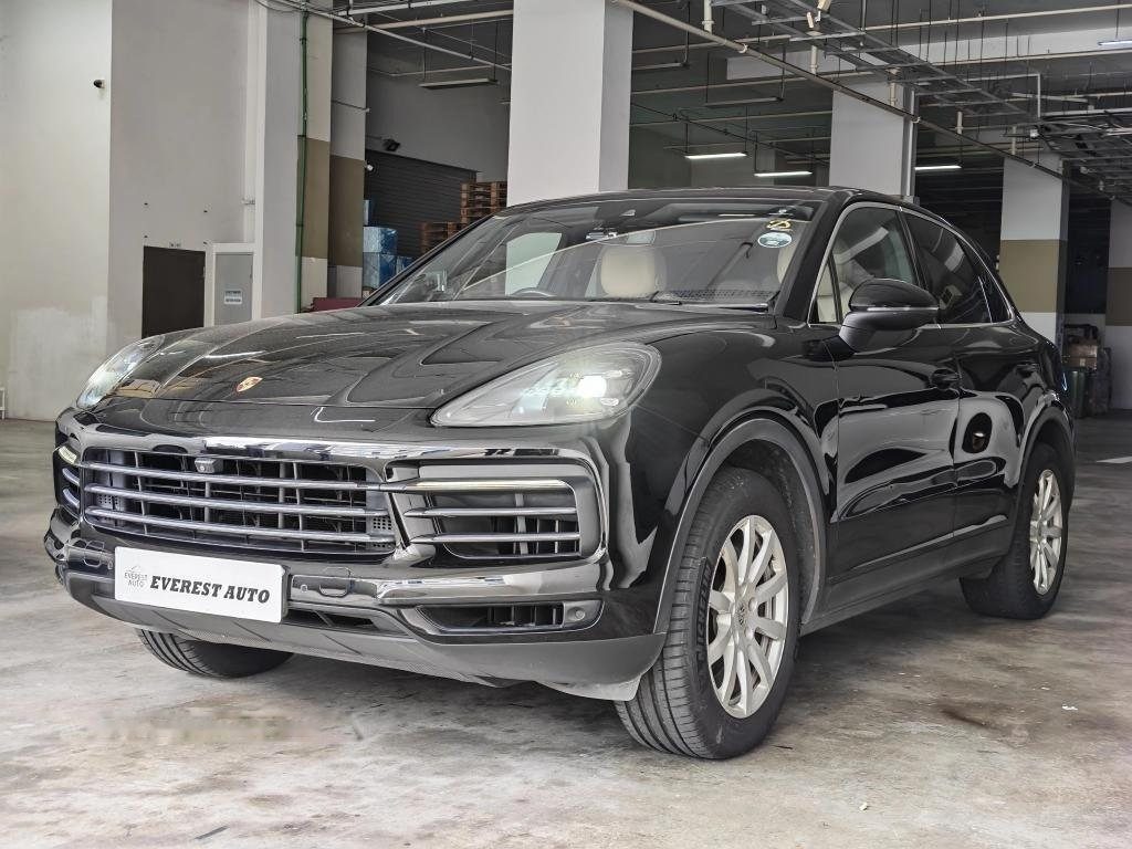 Porsche Cayenne 3.0A Tip Sunroof photo 2
