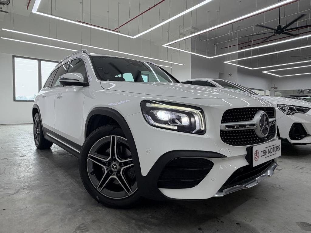 Mercedes-Benz GLB-Class GLB200 AMG Line Premium photo 2
