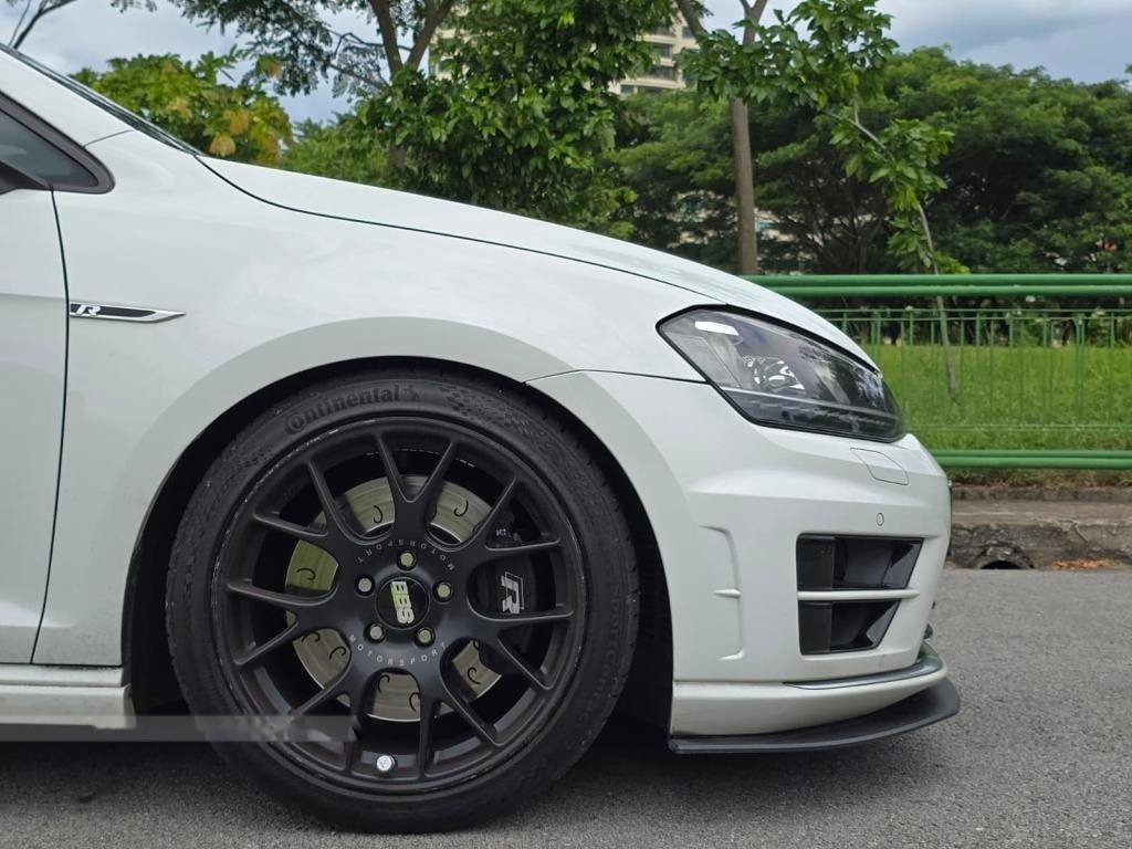 Volkswagen Golf R 5DR Sunroof (COE till 06/2034) photo 6
