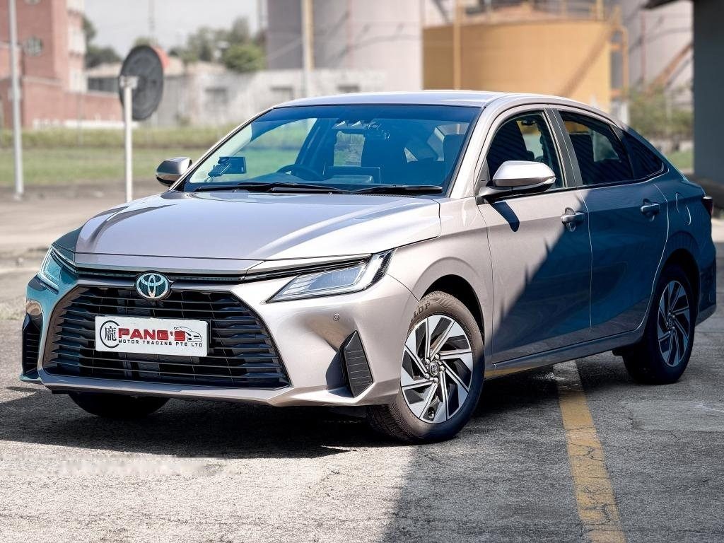 Toyota Vios Hybrid 1.5A photo 1