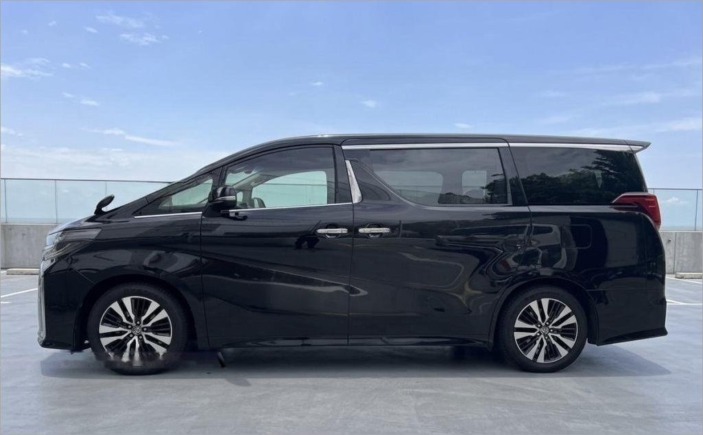 Toyota Alphard 2.5A S C-Package photo 2