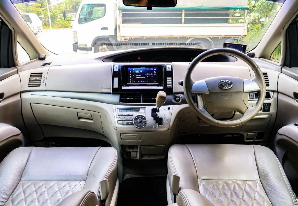 Toyota Estima 2.4A X (COE till 11/2028) photo 5