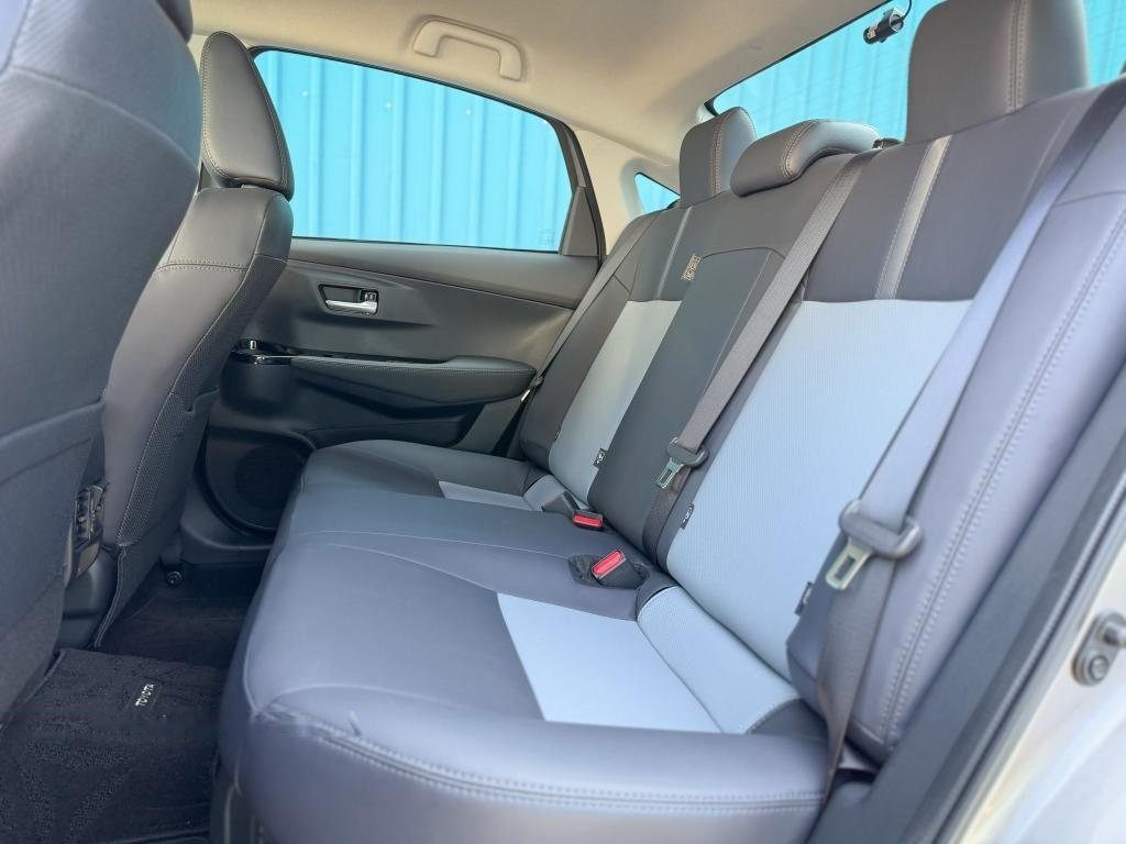 Toyota Vios Hybrid 1.5A photo 6