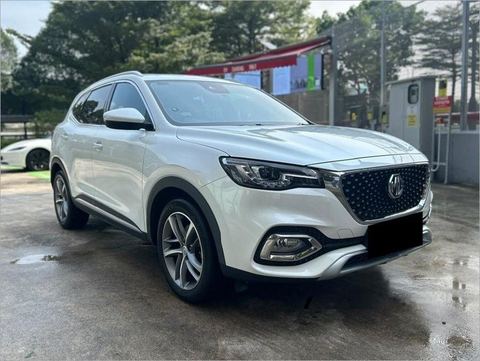 MG HS 1.5A Turbo Exclusive Panoramic Roof