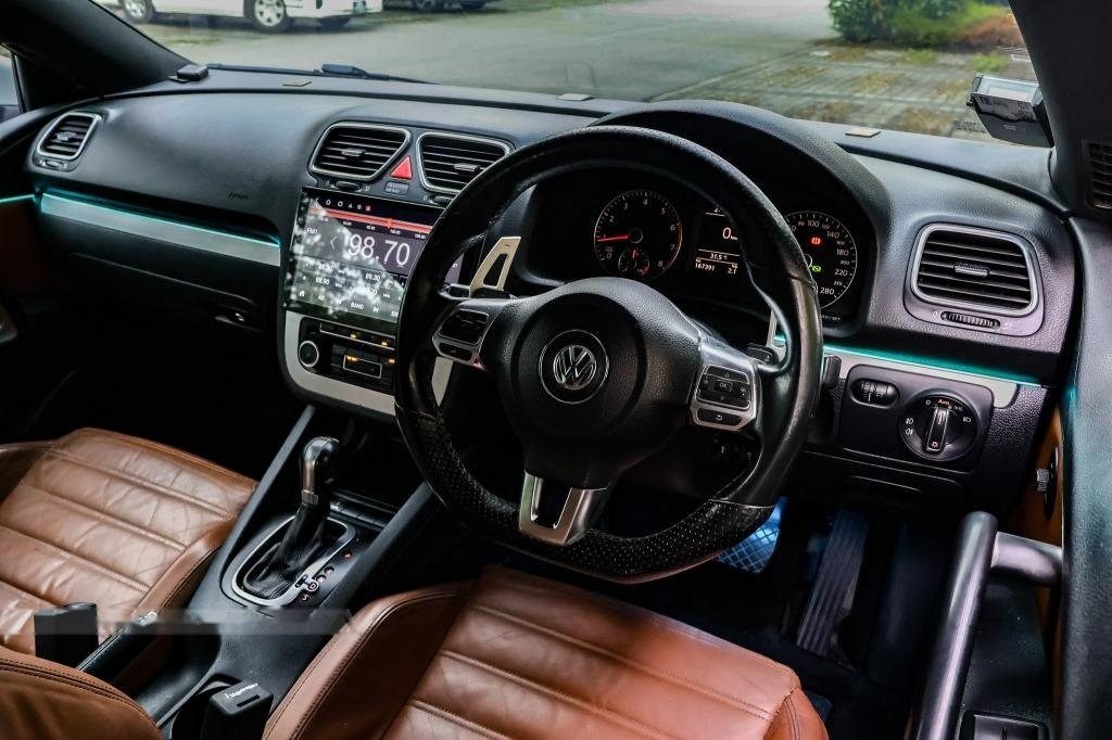 Volkswagen Scirocco 2.0A TSI Sunroof (COE till 04/2031) photo 7