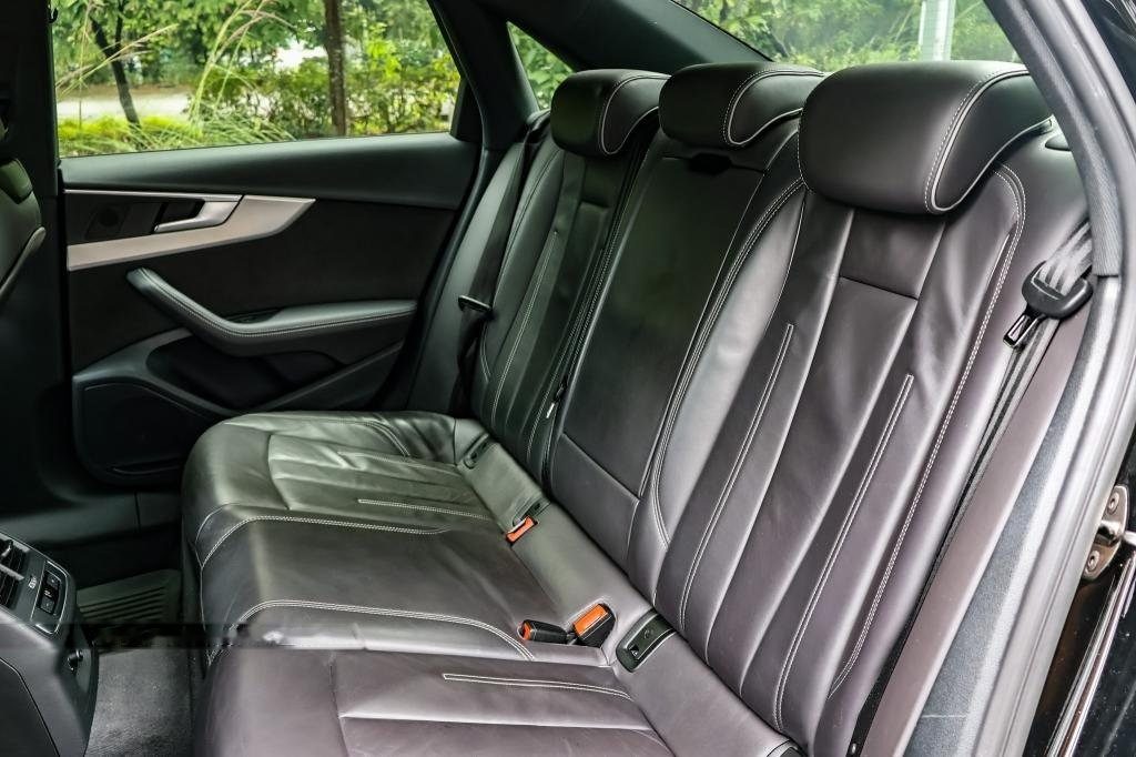 Audi A4 Mild Hybrid 2.0A TFSI S-tronic photo 7