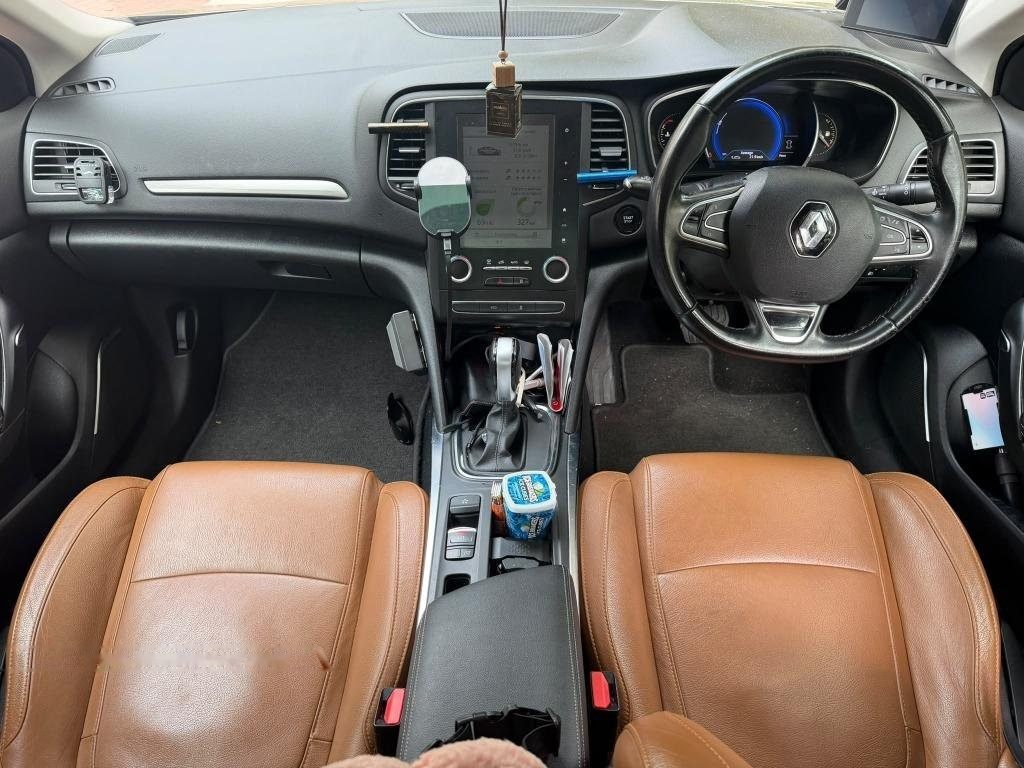 Renault Megane Sedan Diesel 1.5A dCi photo 5