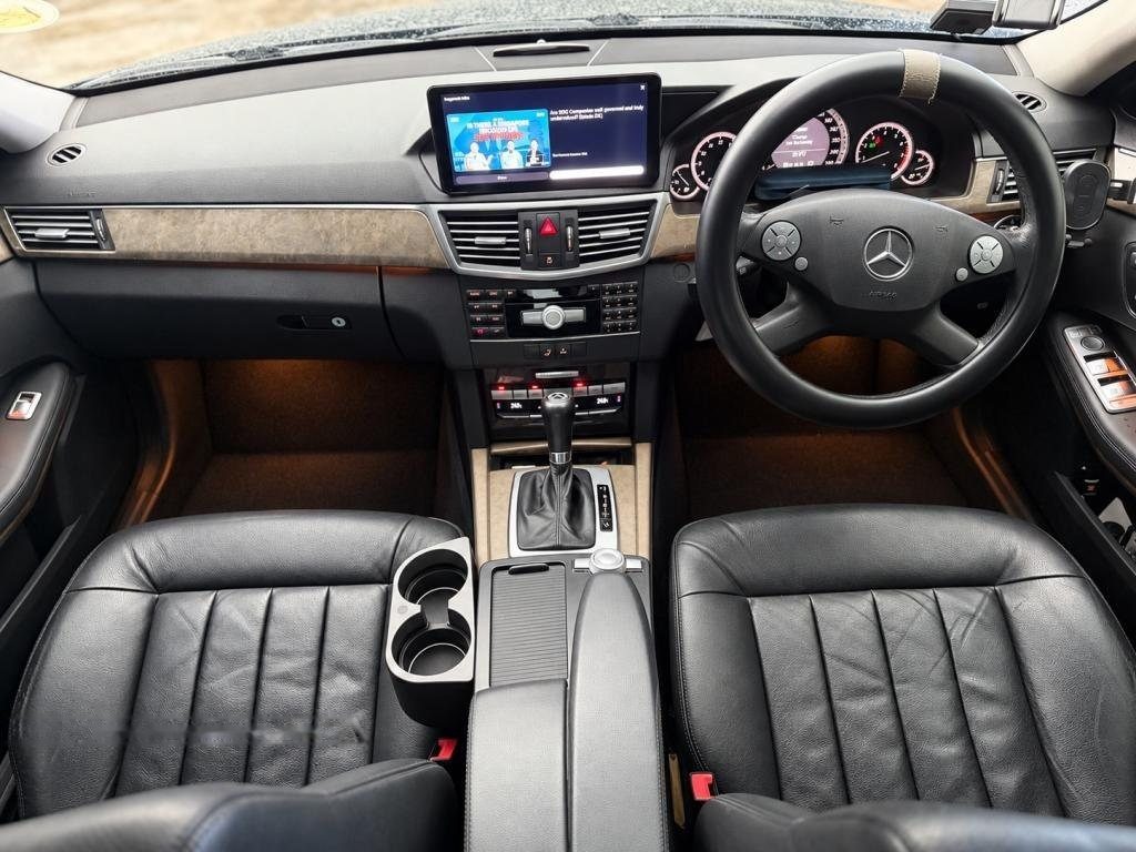 Mercedes-Benz E-Class E200 CGI (COE till 08/2030) photo 4