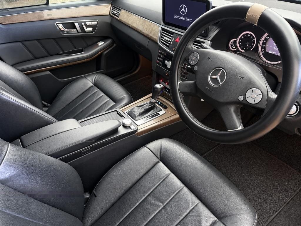 Mercedes-Benz E-Class E200 CGI (COE till 08/2030) photo 5